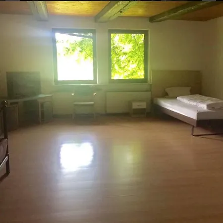 Apartment Bs West Alvesse